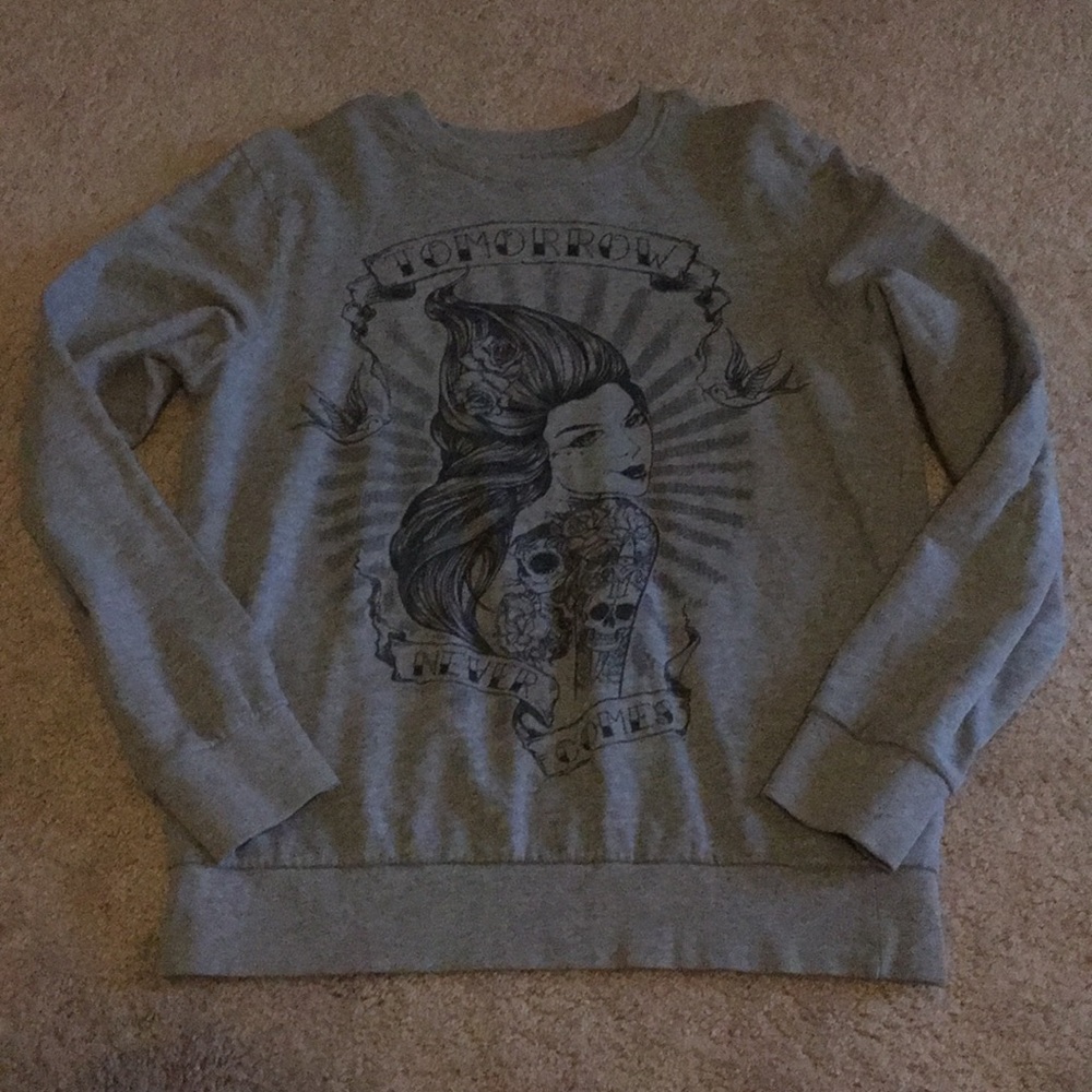 Warm sweatshirt
